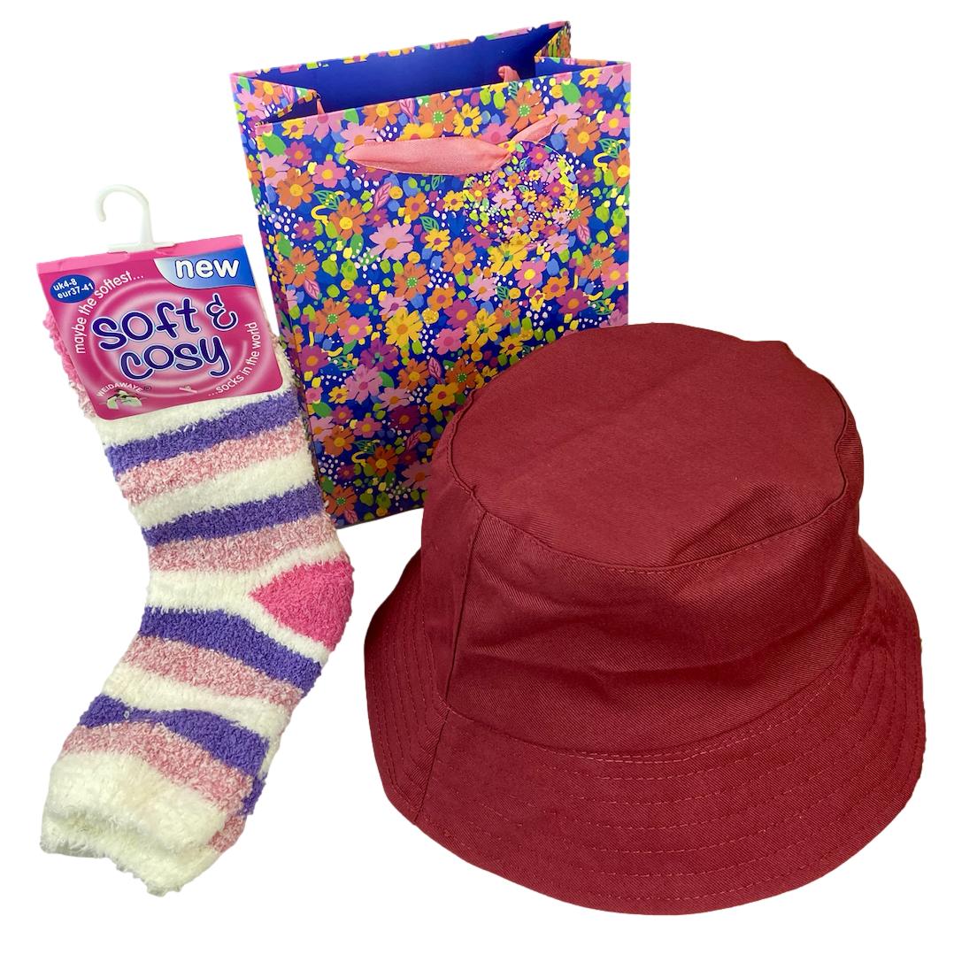 Hat & Socks
