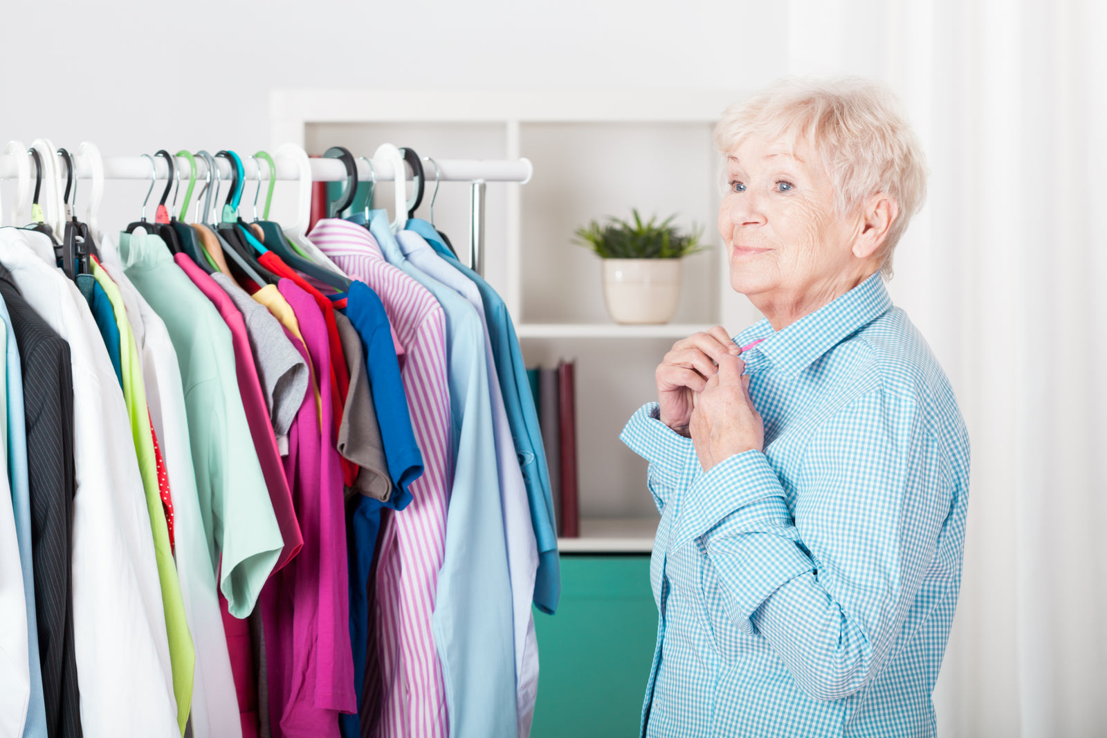 The insider guide on how to label clothing for nursing homes - Senior Style