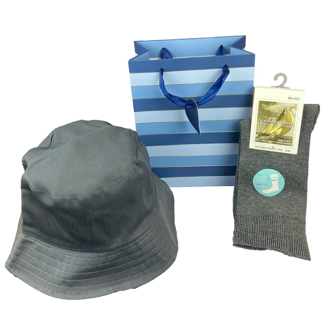 Hat & Socks