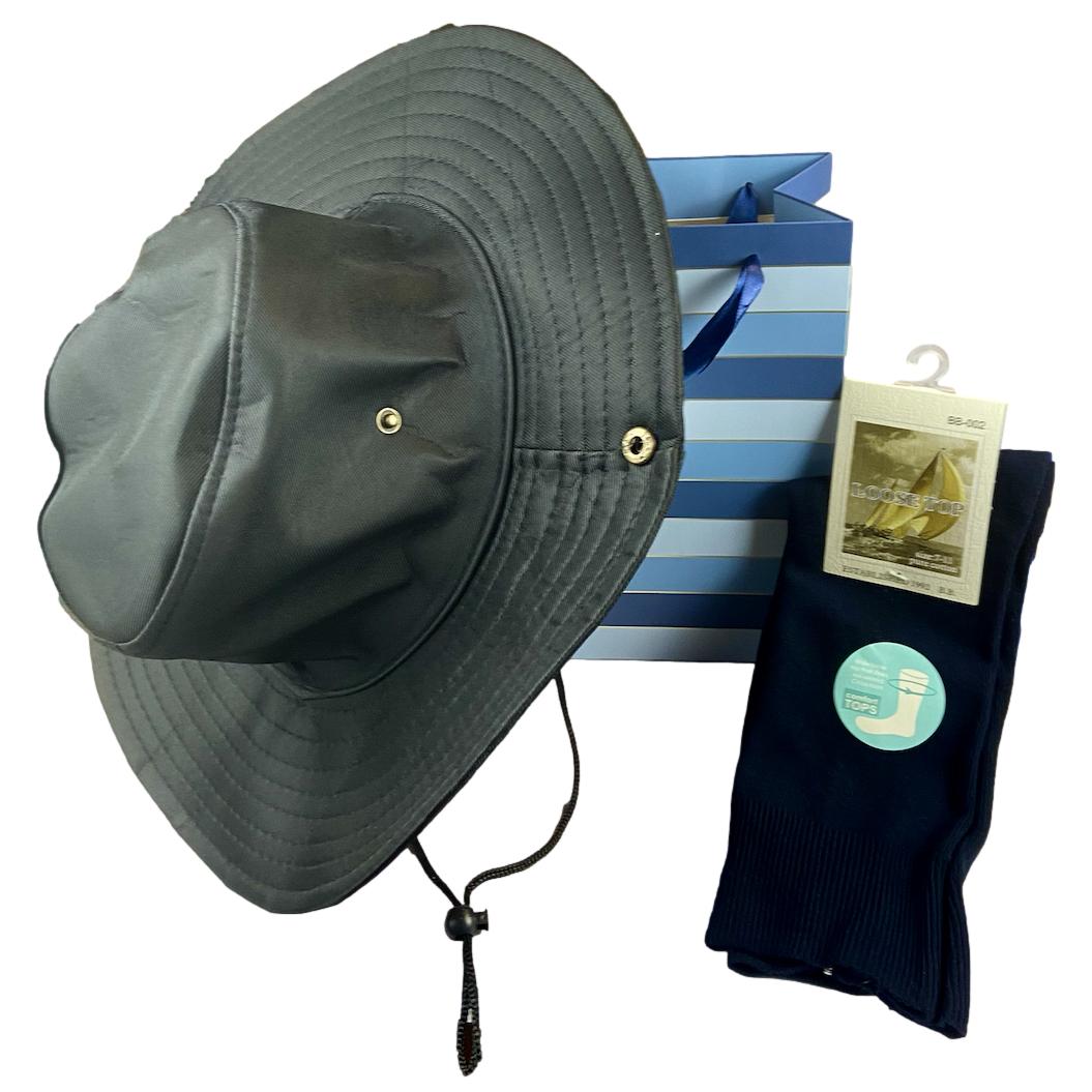 Hat & Socks